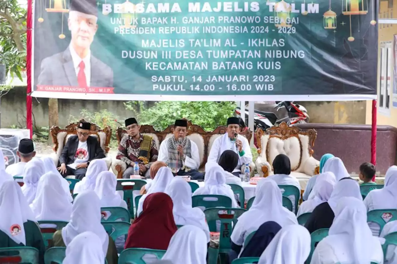 Upaya Ustaz Sahabat Ganjar Menyejahterakan Majelis Taklim di Deli Serdang