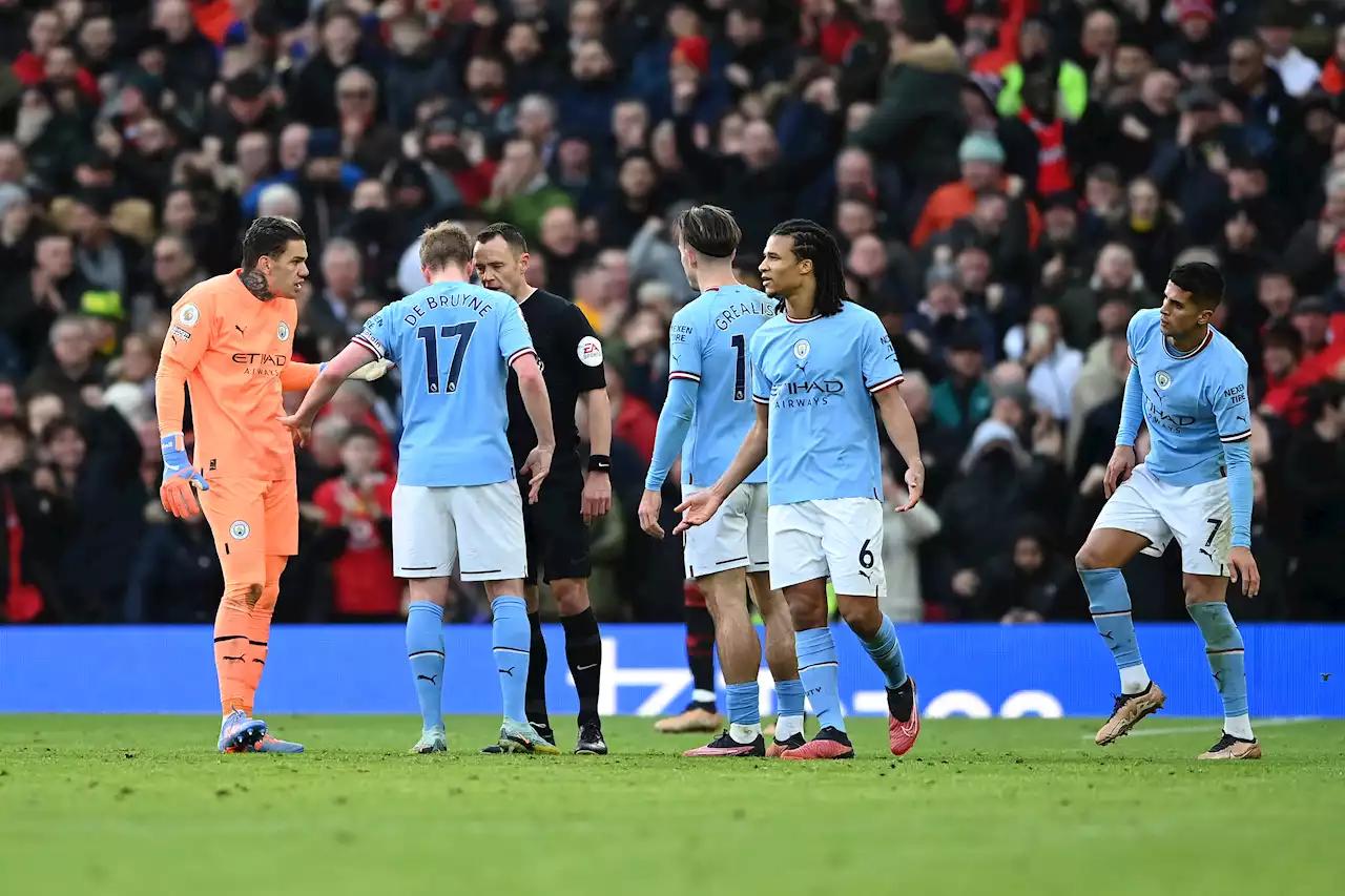 'It's a strange one' - Man City fume over controversial Fernandes goal in United comeback