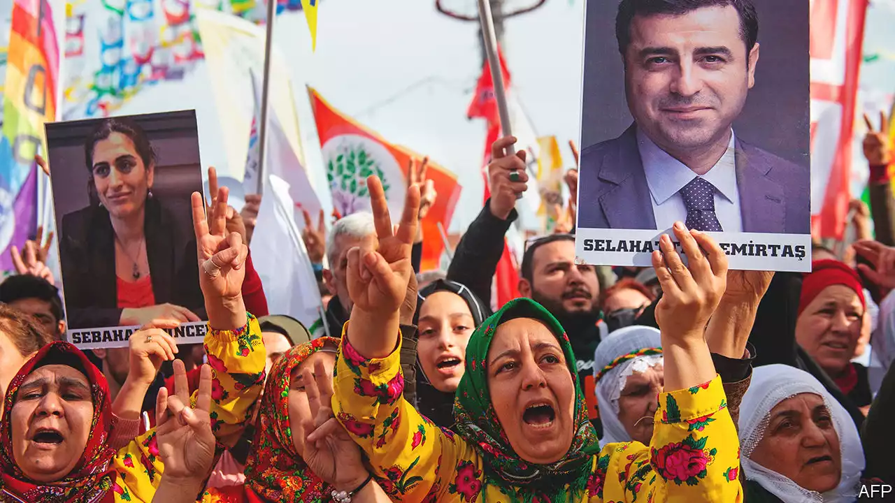 Turkey is on the point of banning the main Kurdish opposition party