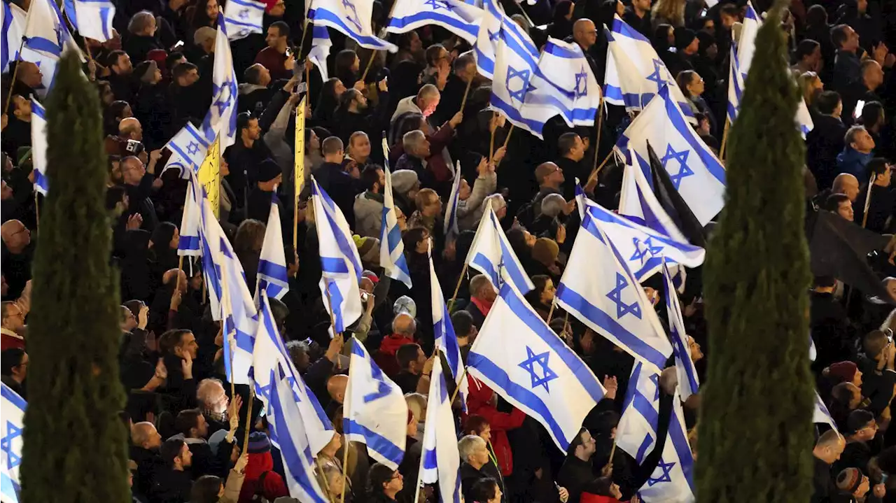 Tens of thousands in Israel rally against Netanyahu's far-right government