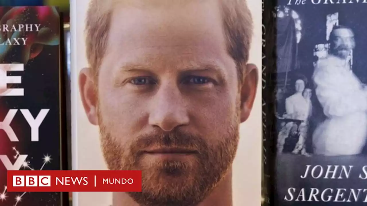 'Es el libro más extraño jamás escrito por un miembro de la familia real': la crítica del corresponsal real de la BBC sobre las memorias del príncipe Harry - BBC News Mundo