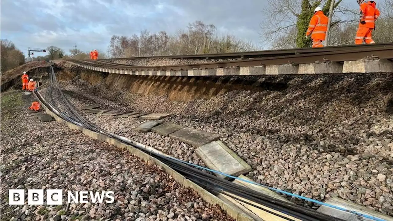 Hook landslip: London-Basingstoke rail passengers face major disruption