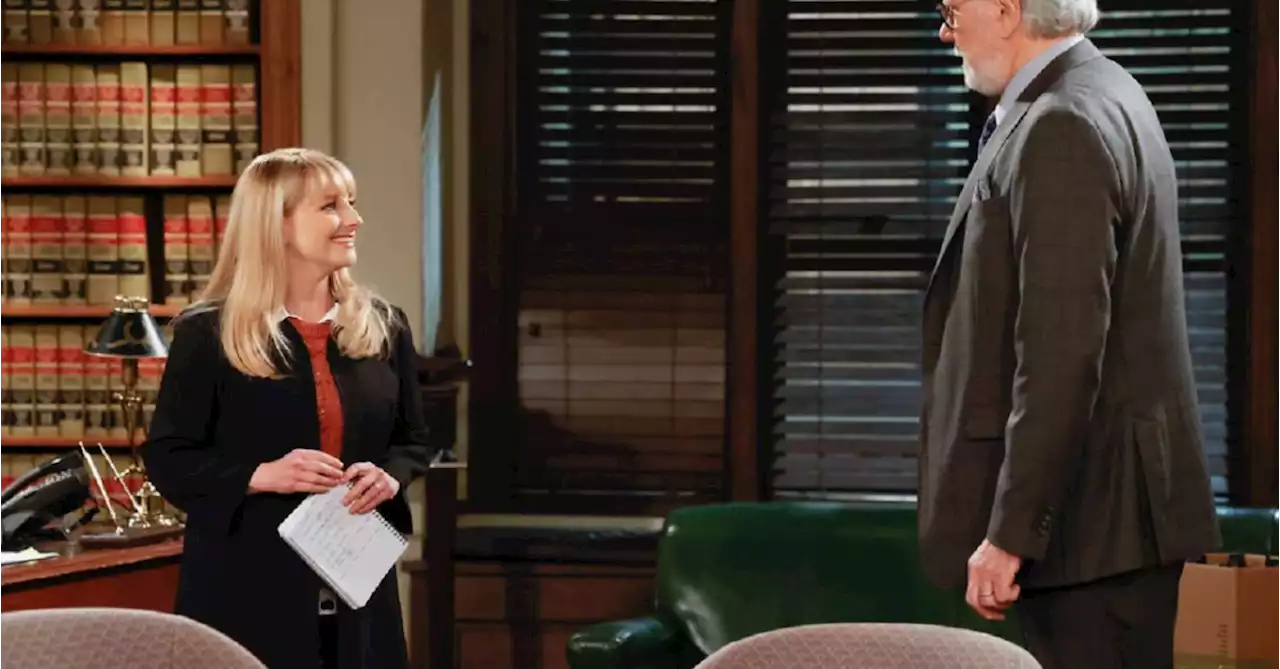 Night Court: Melissa Rauch & John Larroquette Discuss Series Return