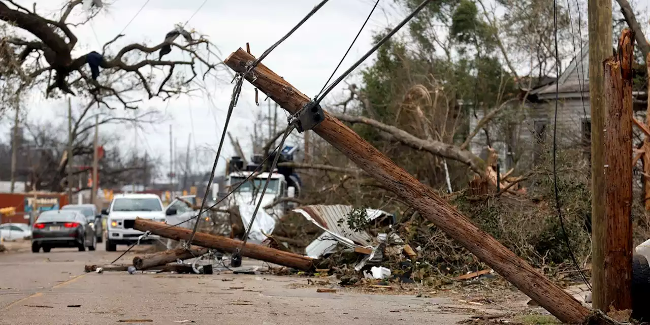 As tornadoes hit, survivors hid in tubs, shipping container