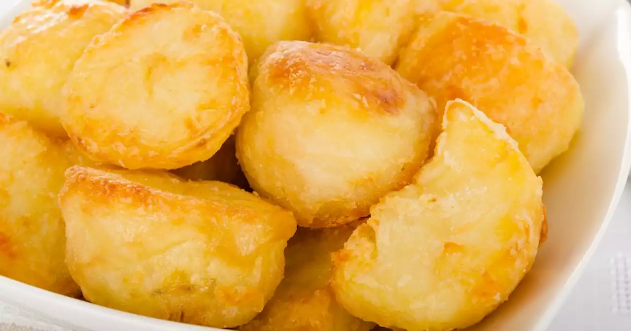 Woman's slow cooker hack for 'crispy & fluffy' roast potatoes without using oven