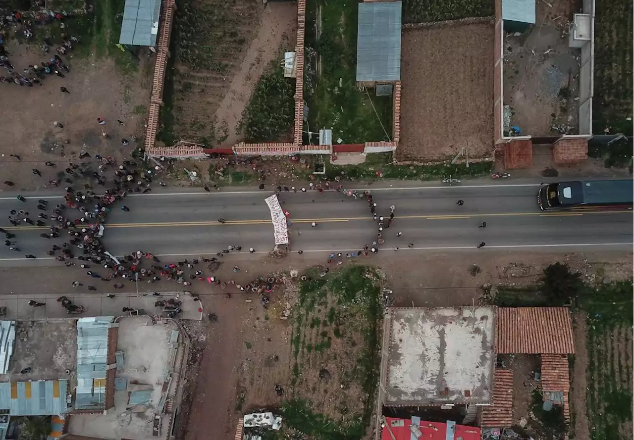 Perú extiende estado de emergencia para controlar protestas sociales