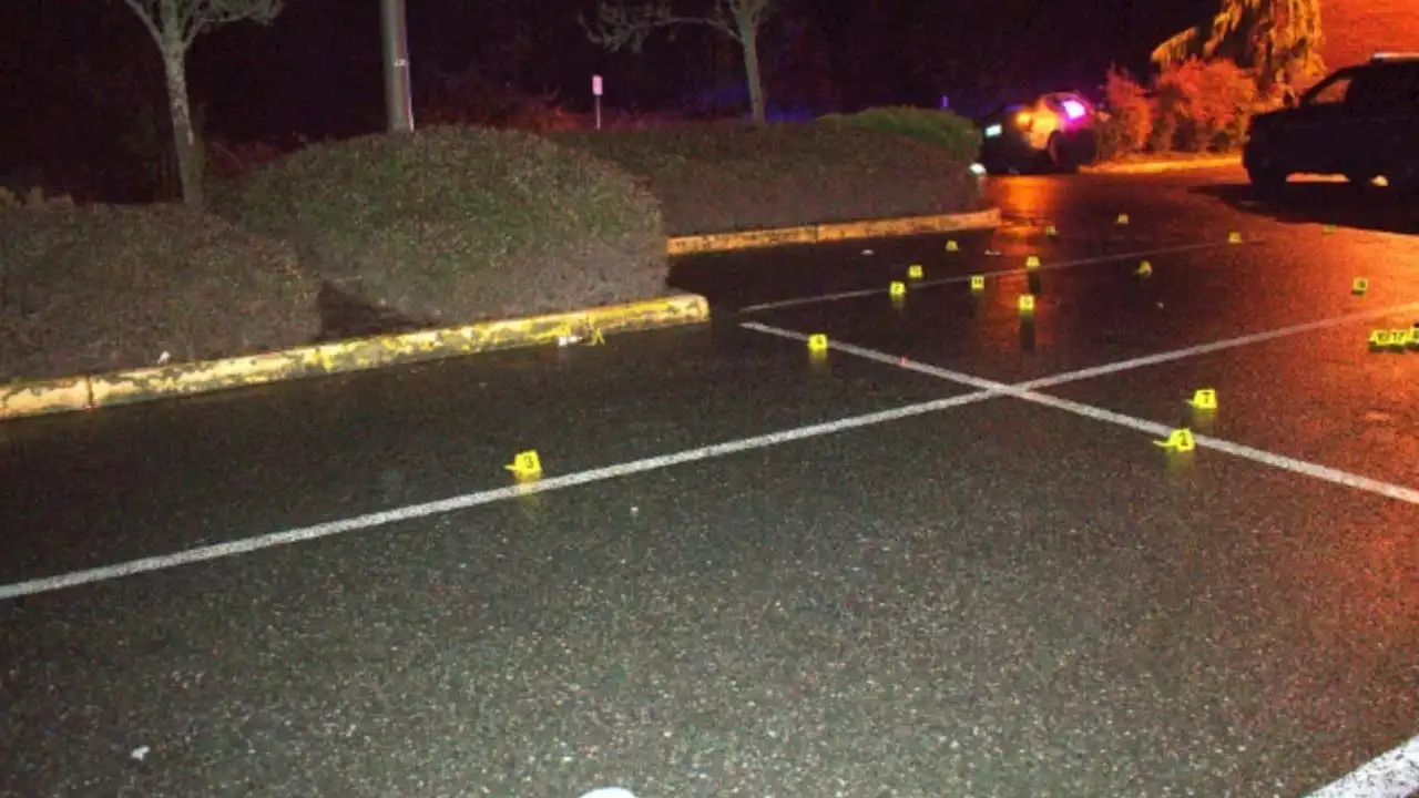 Mount Vernon Police investigate shooting that injured 2 teenage girls in store parking lot