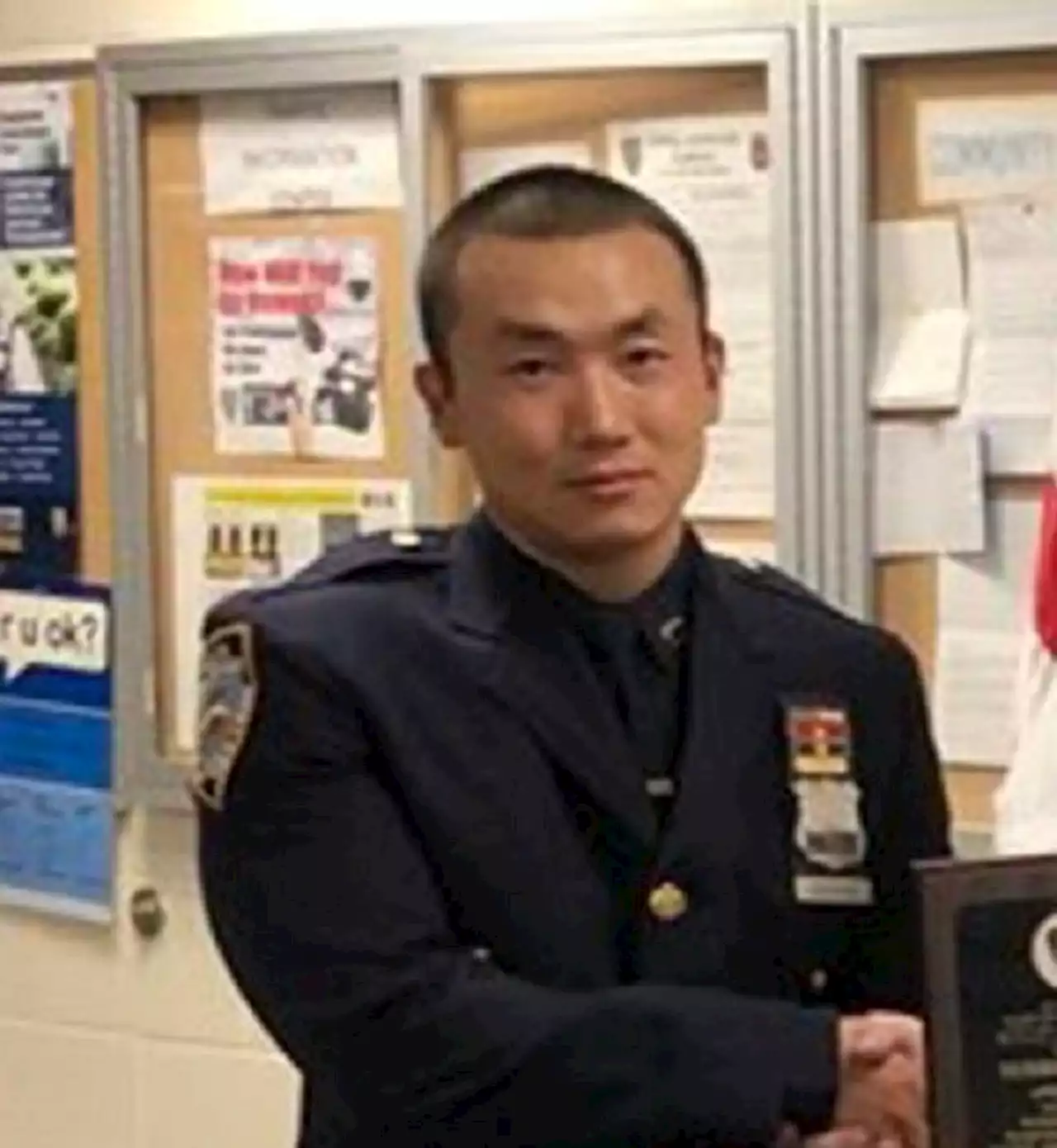 Feds drop indictment against NYPD officer, Army reservist accused of spying for China