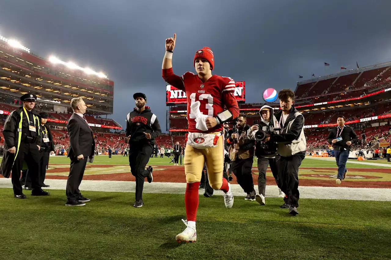 San Francisco 49ers manhandle Seattle Seahawks in second half, cruise 41-23