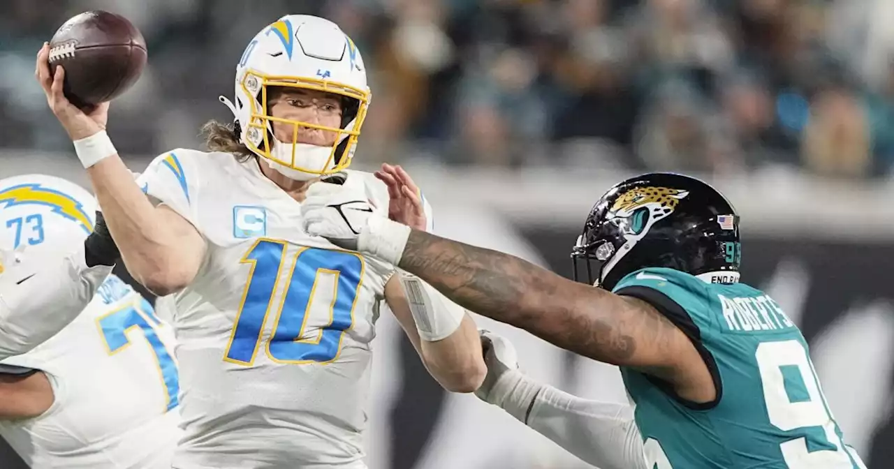 Chargers give up a 27-point lead in season-ending playoff meltdown vs. Jaguars