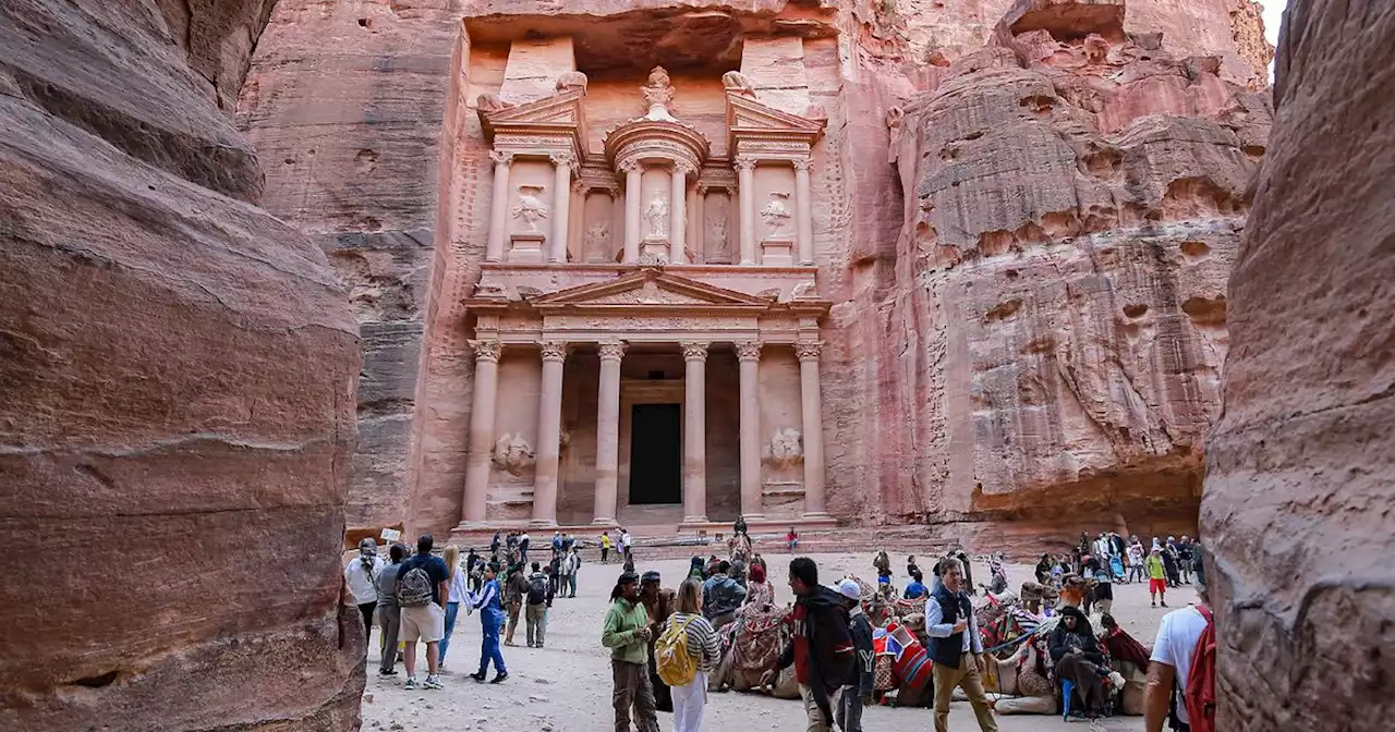 Le grand retour des touristes à Petra, la merveille du désert jordanien