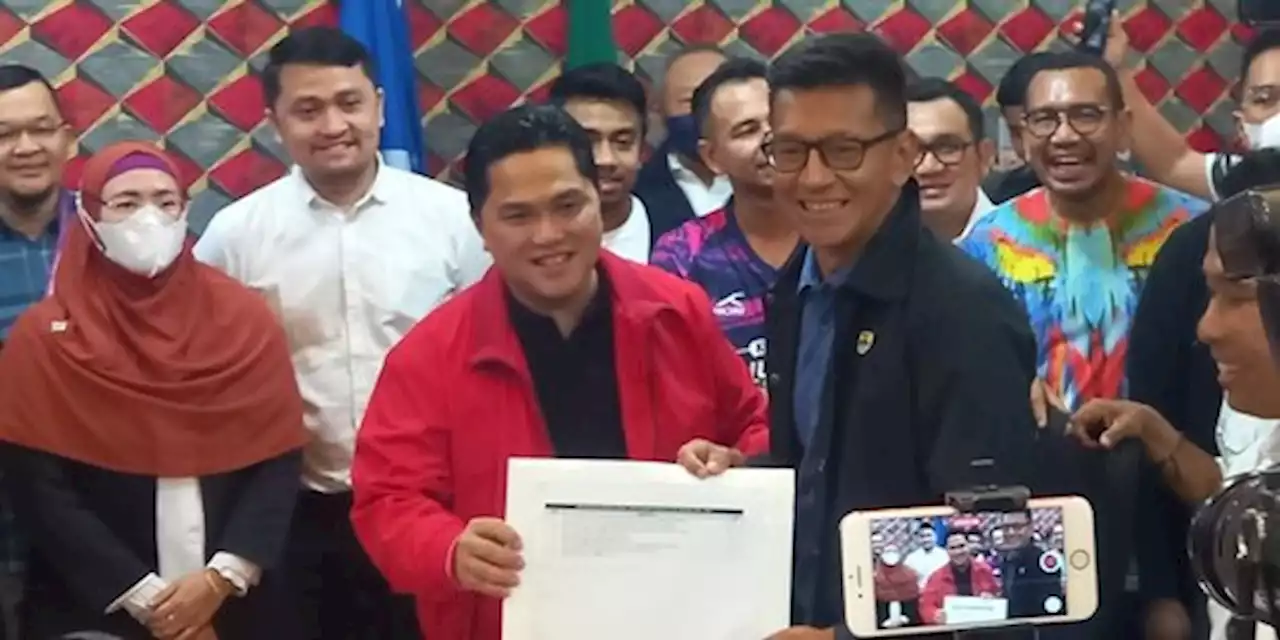 Erick Thohir Daftar Ketum PSSI: Butuh Nyali Bersihkan Sepak Bola yang Bersih | merdeka.com