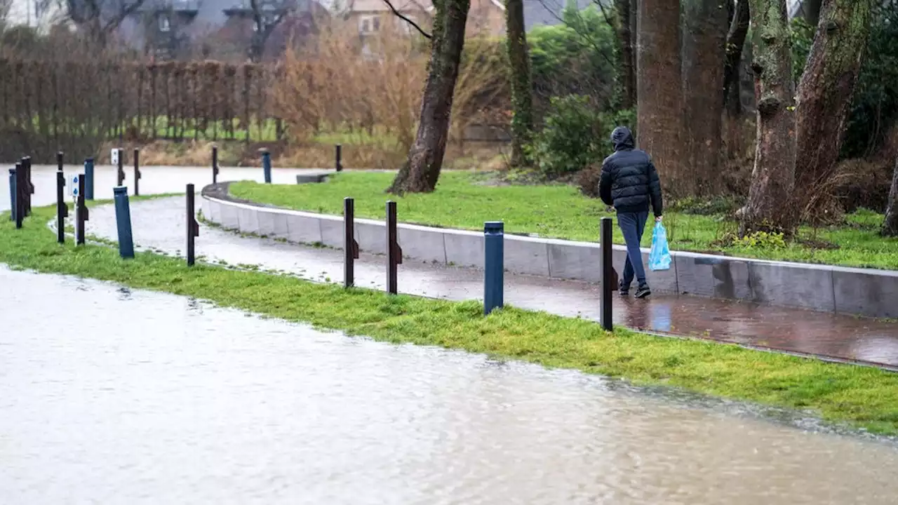 Droger weer op komst, toch draaien gemalen op volle toeren