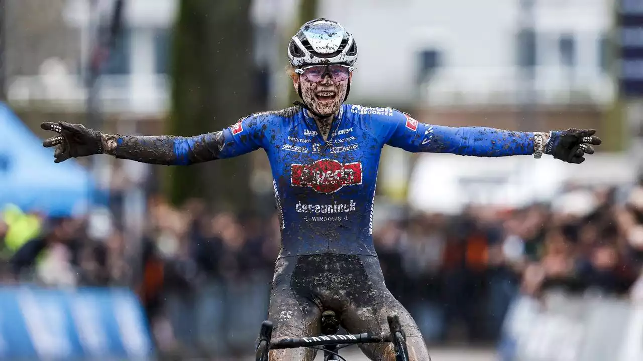 Veldrijdster Pieterse verovert Nederlandse titel op loodzwaar parcours