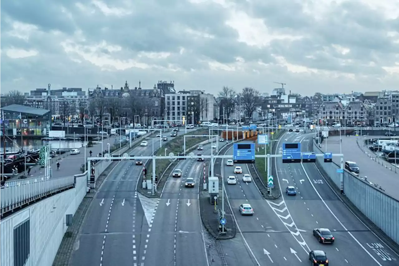 Amsterdam wordt autoluw, maar gaat het snel genoeg?