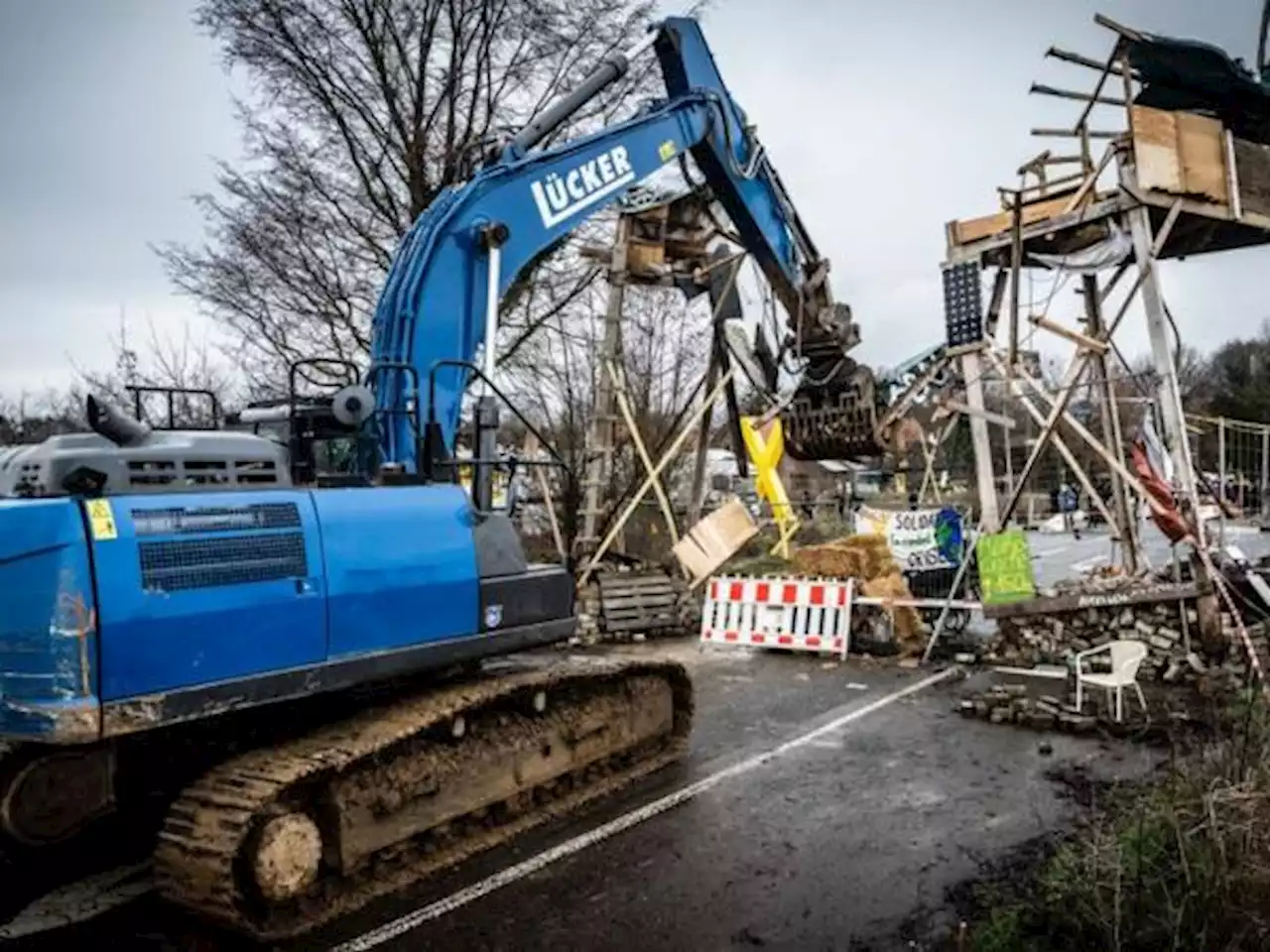 La historia del pueblo que demolerán para ampliar una mina de carbón