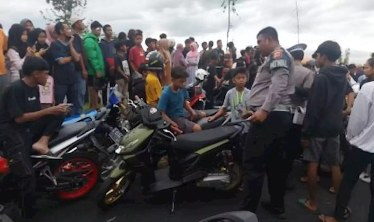 Cegah Begal dan Geng Motor, Polisi Gelar Balapan Anak Muda |Republika Online