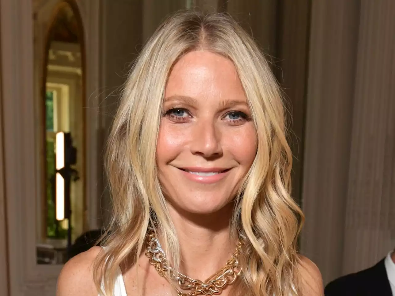 Gwyneth Paltrow’s Go-To For Dry Skin Is This Refreshing French Drugstore Product — Get It As Low As $10