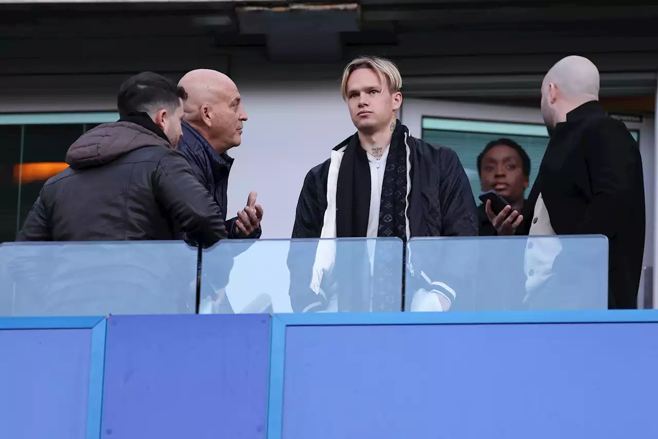 Mudryk at Stamford Bridge to watch Chelsea after Blues hijack Arsenal bid to sign winger