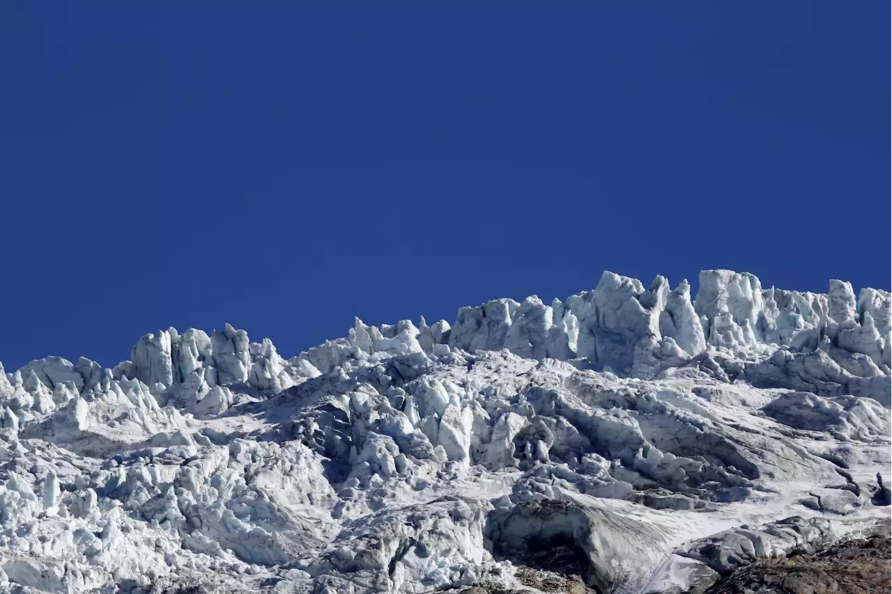 Brit woman, 45, dies after being buried in avalanche on Mont Blanc