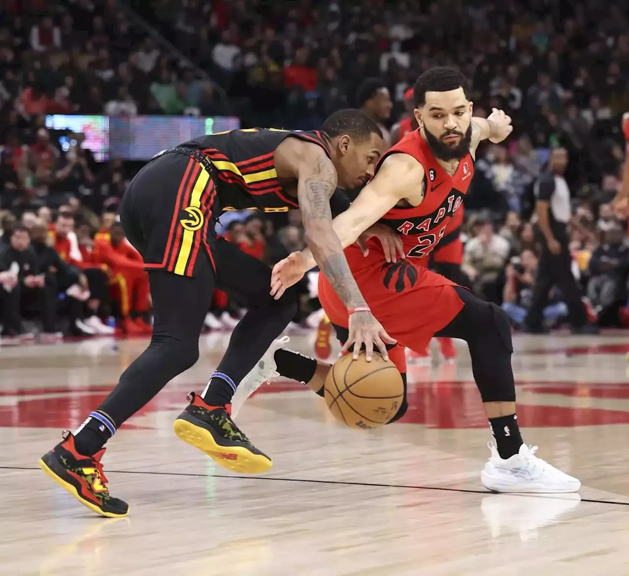 Raptors let their guard down in loss to Hawks