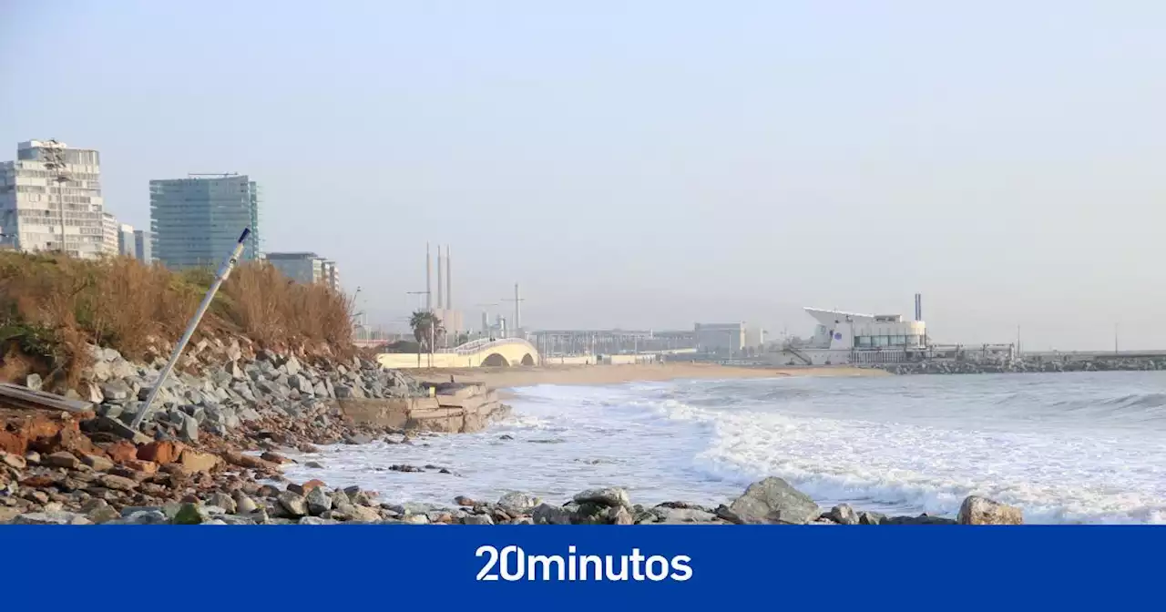 Alerta por fuertes rachas de viento y temporal marítimo en el área metropolitana de Barcelona