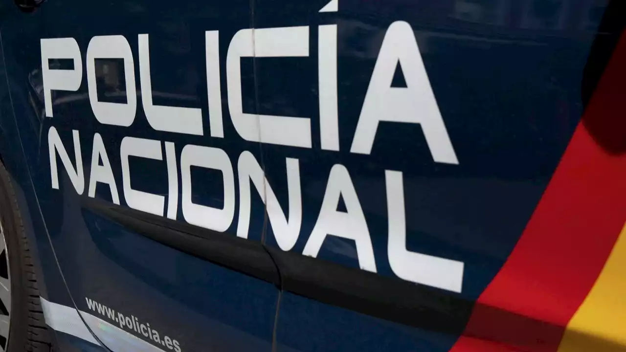 Detenida una mujer por agredir a su hijo con un arco de juguete tras enfadarse por unos deberes en Valencia