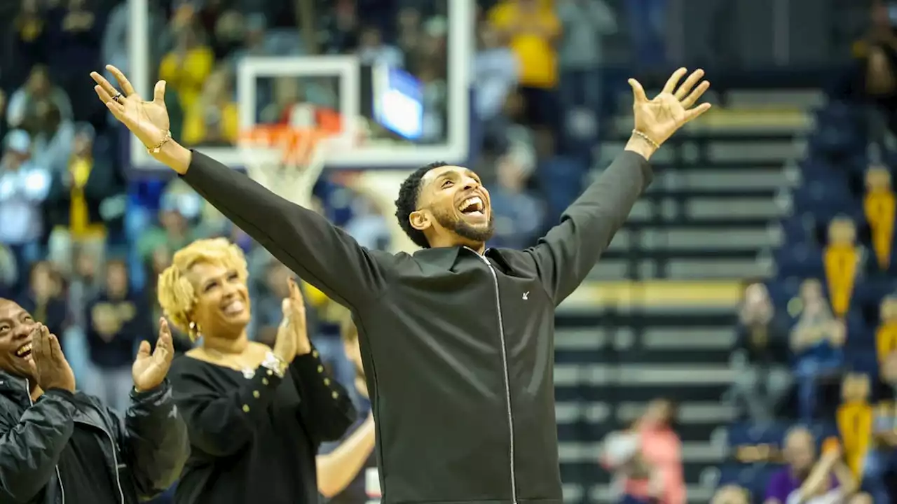 'Surreal moment': Cameron Payne enjoys Murray State jersey retirement ceremony with Phoenix Suns in attendance