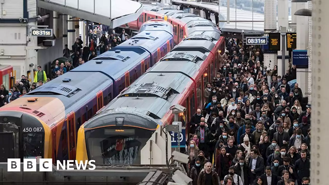 Two of every five London trains disrupted in 2022