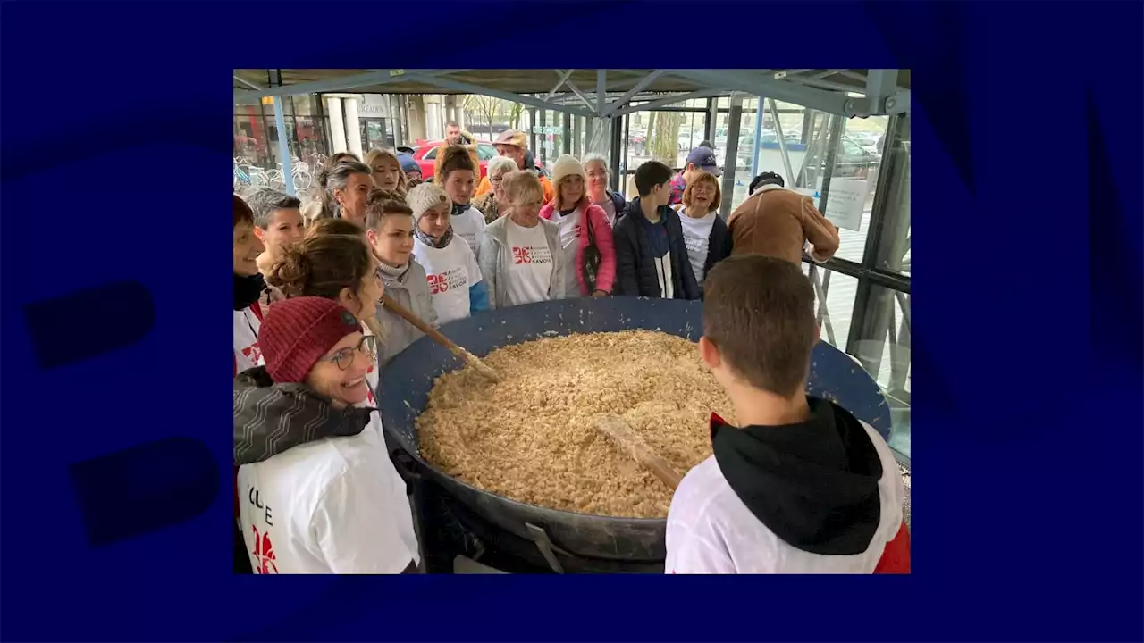 Le record du monde de la plus grosse tartiflette végane battu en Savoie