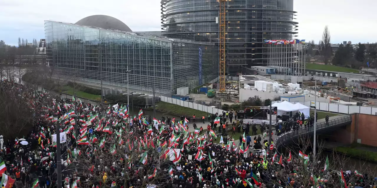 Strasbourg : environ 12.000 personnes mobilisées pour soutenir les manifestations en Iran