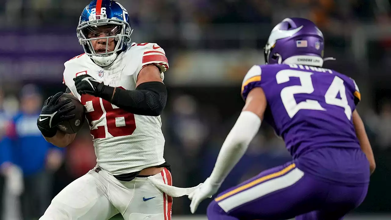 Daniel Jones, Saquon Barkley guide Giants to first playoff win since Super Bowl XLVI