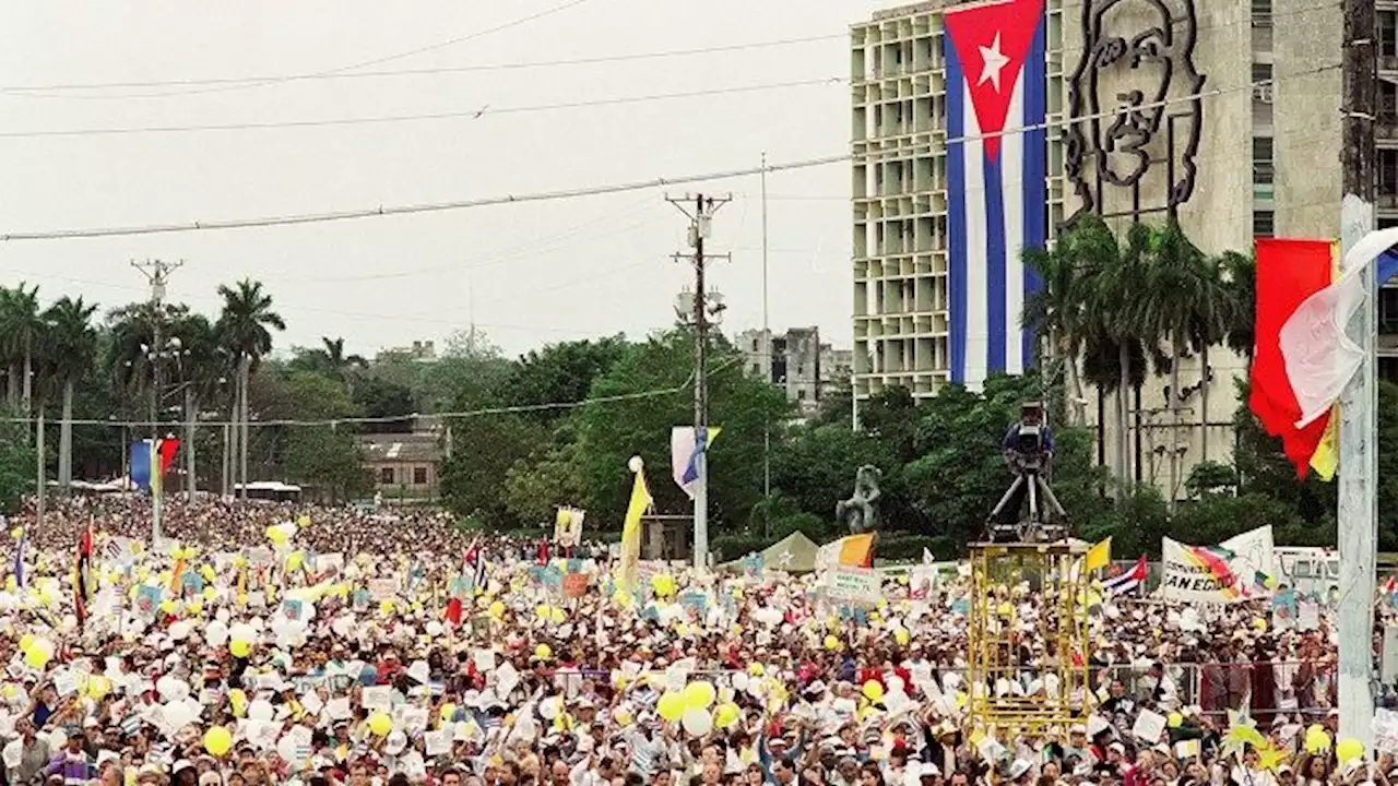 Pope Francis recalls 25th anniversary of JPII's visit to Cuba