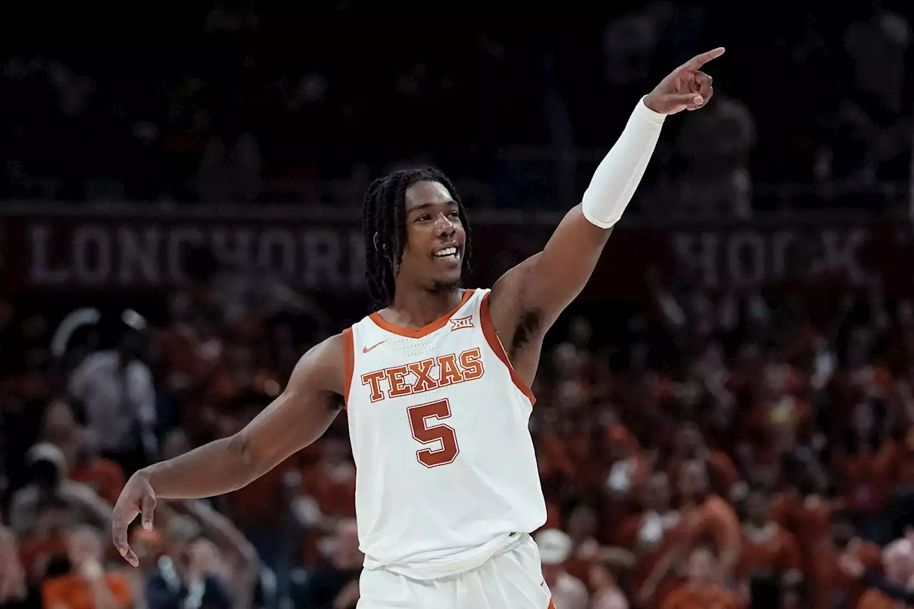 Marcus Carr is coming up big in the clutch for Texas