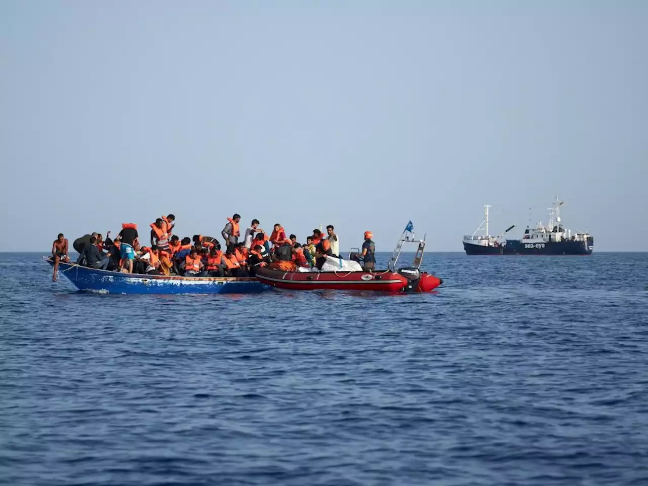 Migranti, quanto ci costano i mancati rimpatri: ecco le cifre