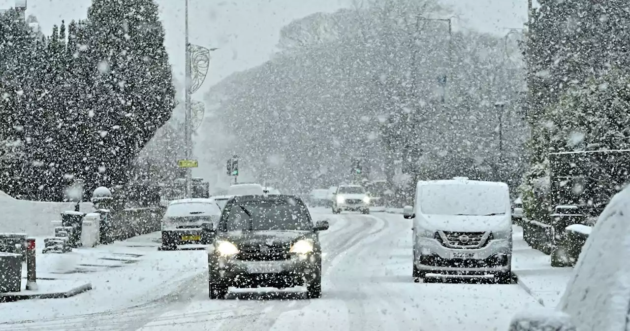 Heavy snow reported in parts as Met Éireann update areas to be hit this week