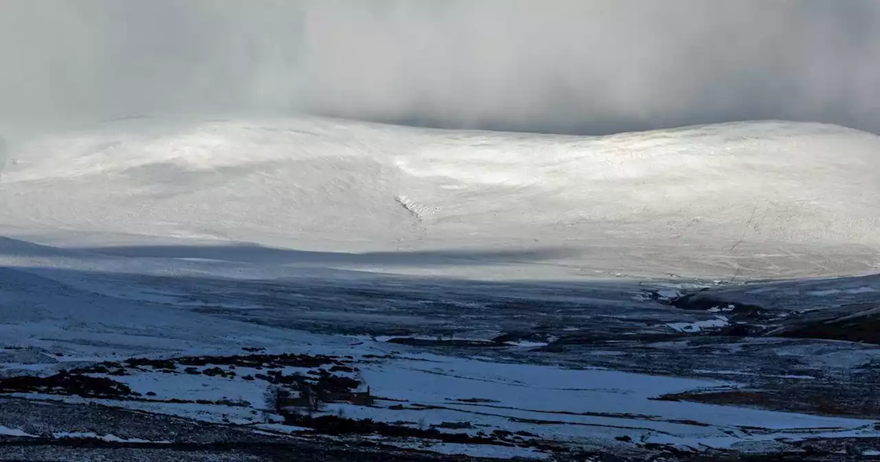 Drivers warned to be ‘extra cautious’ as status yellow ice alert issued