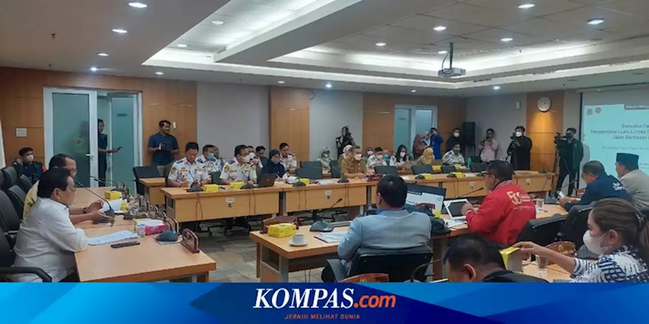 Banyak Pejabat Absen, DPRD Batal Minta Penjelasan Pemprov DKI soal Jalan Berbayar