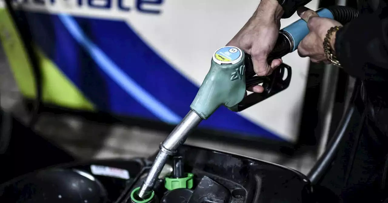 Carburant: la prime de 100 euros entre en vigueur pour les travailleurs