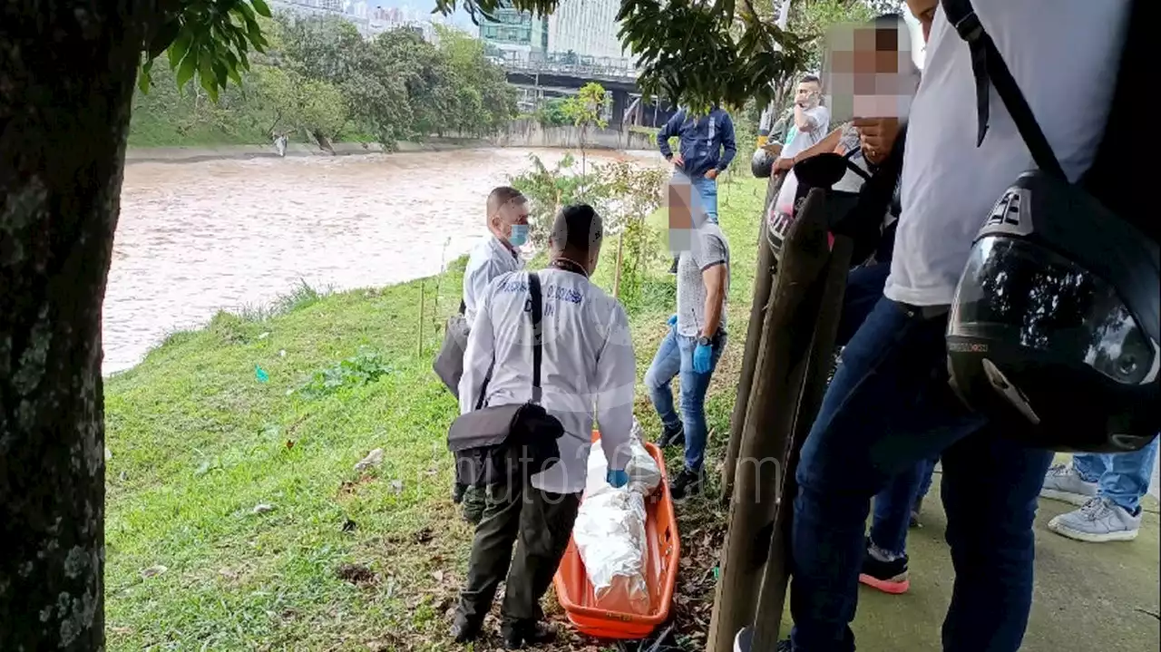 Macabro hallazgo en el río Medellín, encuentran un cuerpo