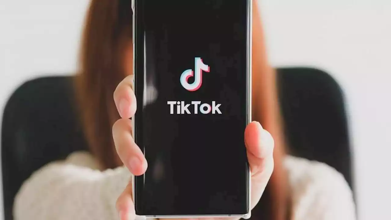 Qué es el Blackout challenge, el reto viral de Tik Tok que causó la muerte de una nena