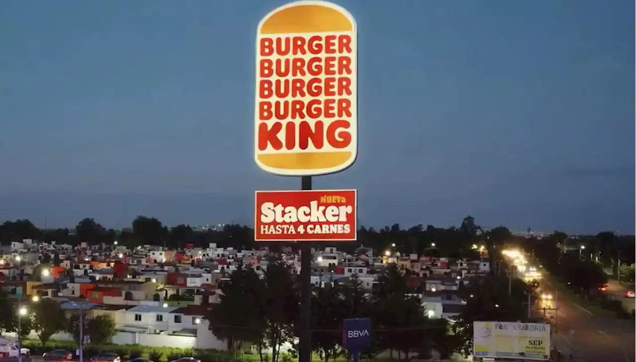 Burger King altera su logo para promocionar la nueva Stacker King