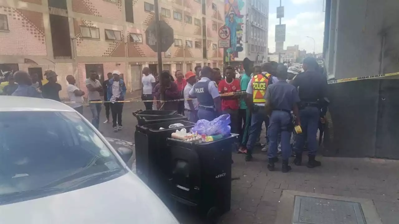 Joburg CBD residents protest after man dies during police search operation | News24