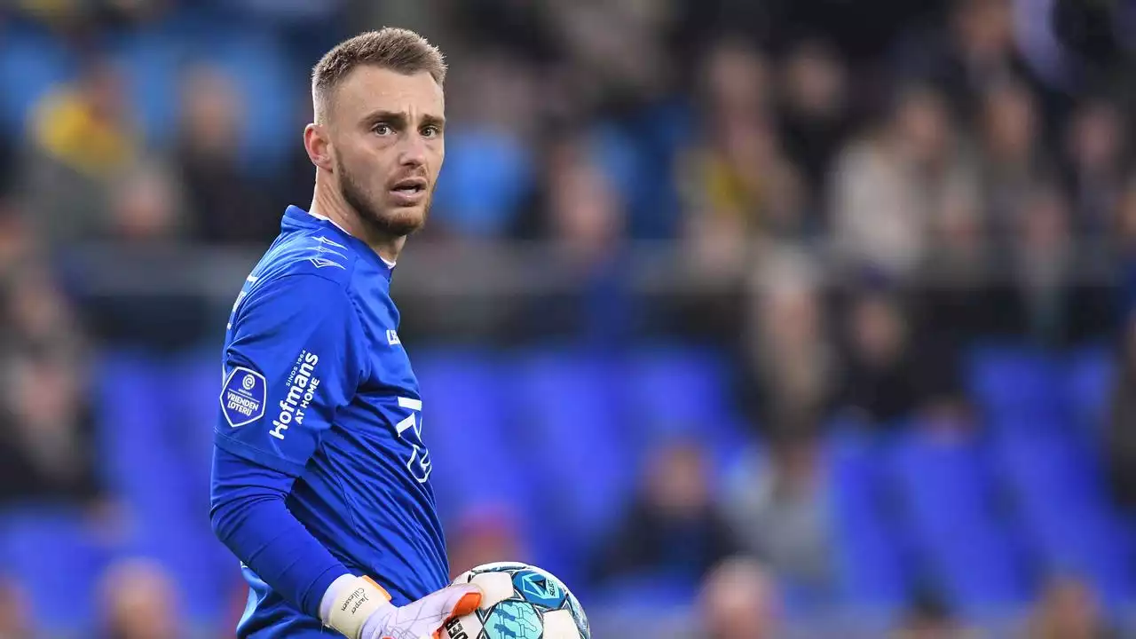 Cillessen kijkt positief terug op gesprek met Oranje-keeperstrainer Lodewijks