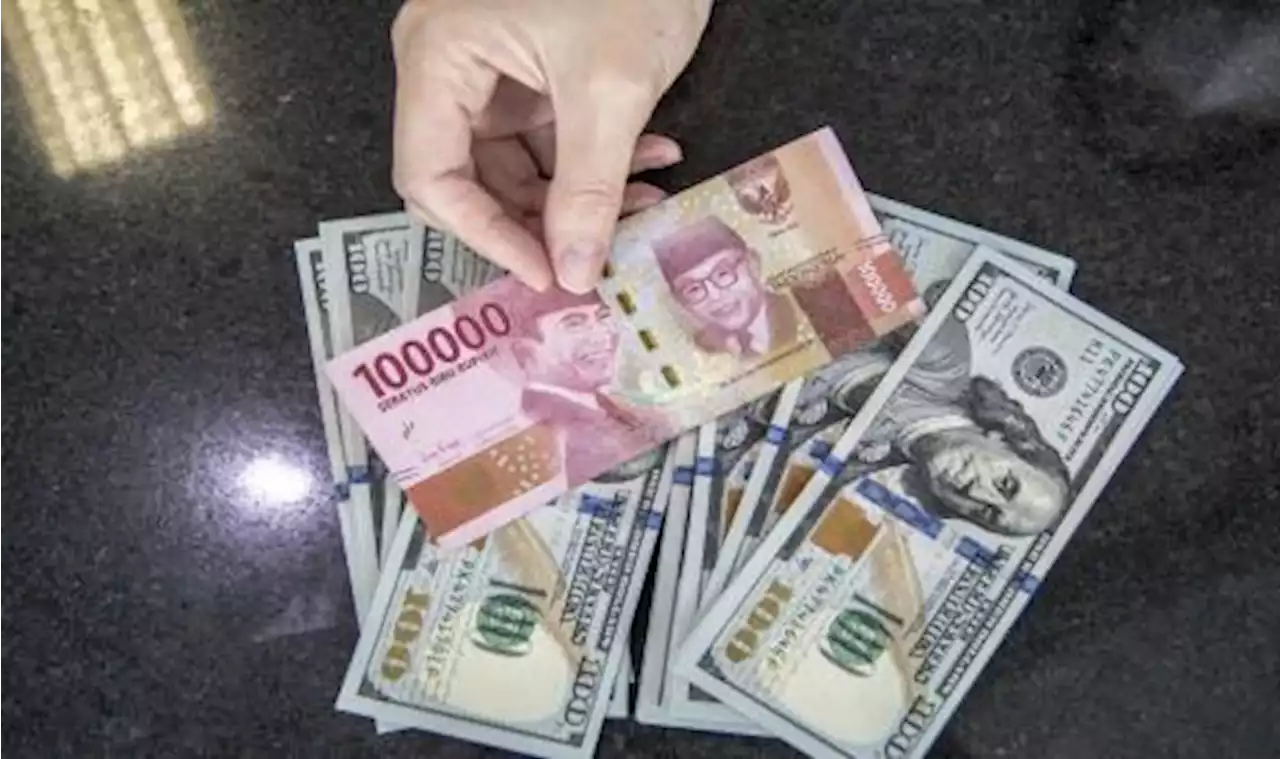 Neraca Dagang Surplus, Rupiah Menguat Jadi Rp 15.019 per Dolar AS |Republika Online