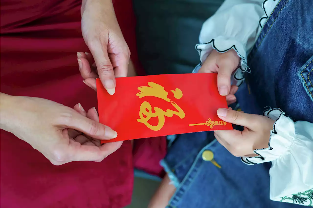 Why red envelopes are gifted during Lunar New