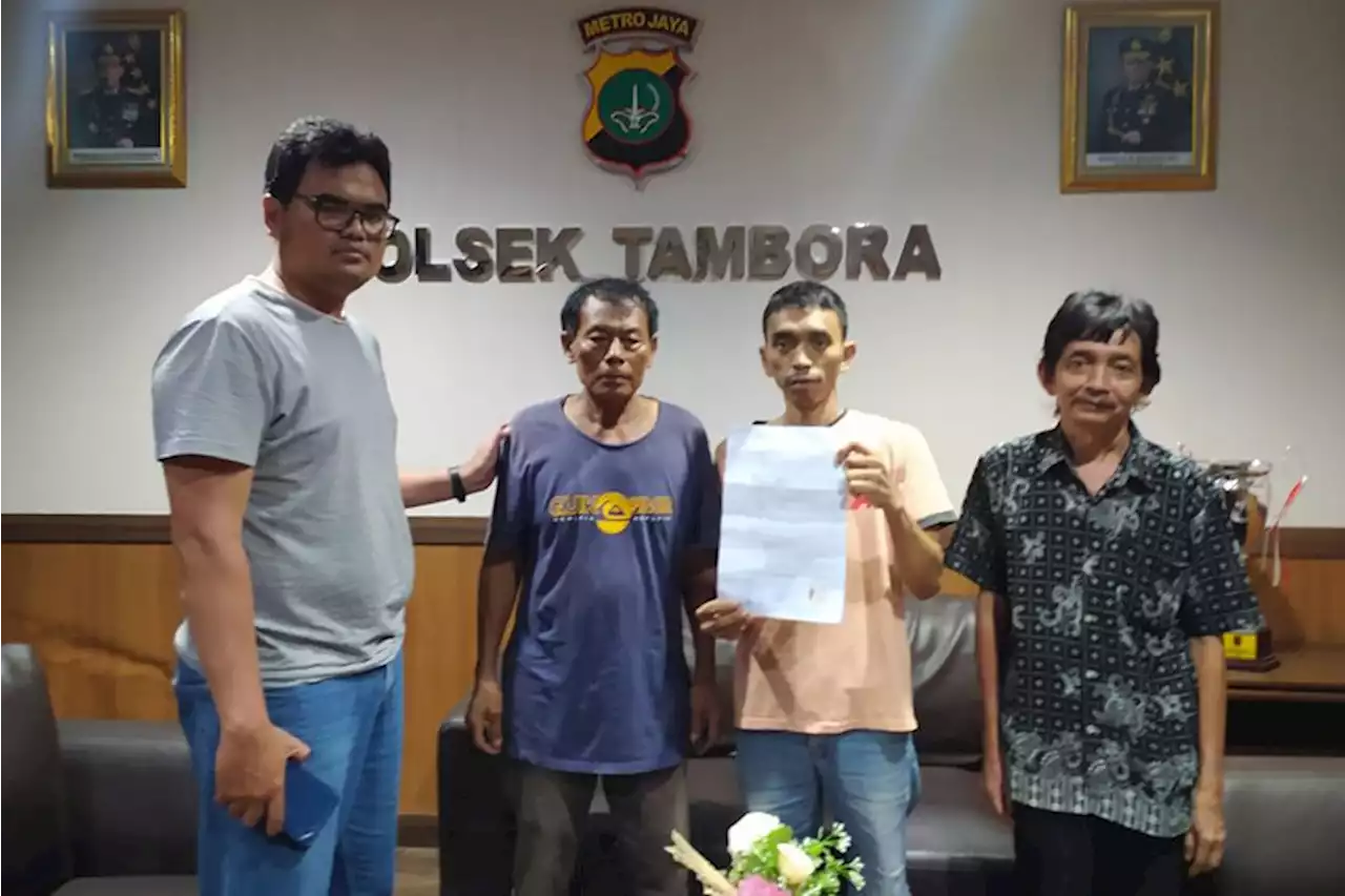 Rebutan Penumpang di Tambora, Sopir Bajaj Baku Hantam hingga Gigi Rontok