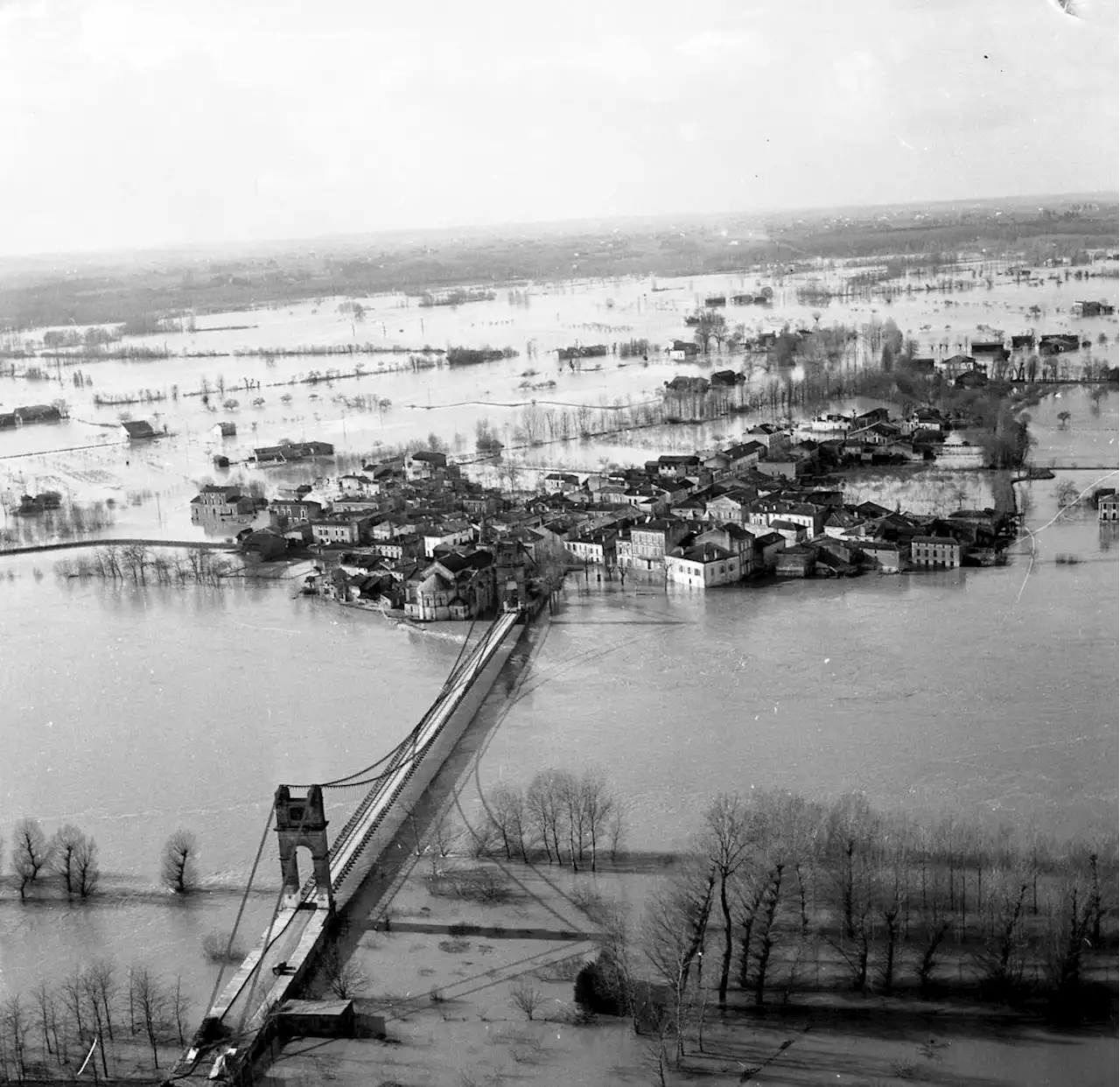 Lot-et-Garonne : en images, les terribles inondations de janvier 1955