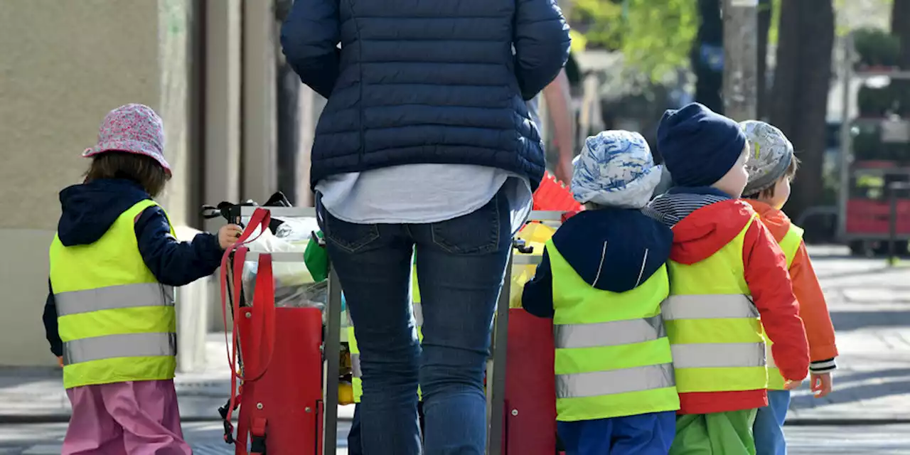 Weibliche Altersarmut: Mehr Geld für Frauen!