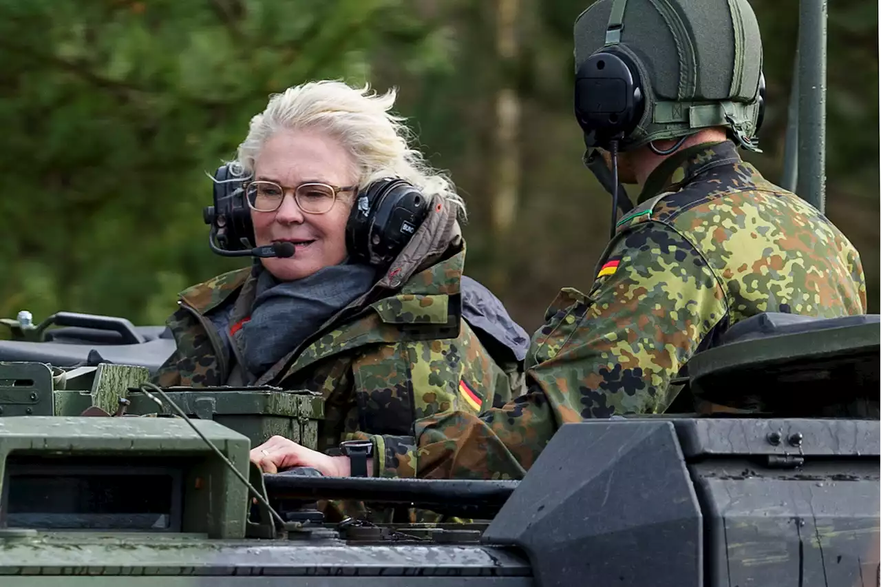 Germany's Defense Minister Resigns Amid Ukraine War Backlash